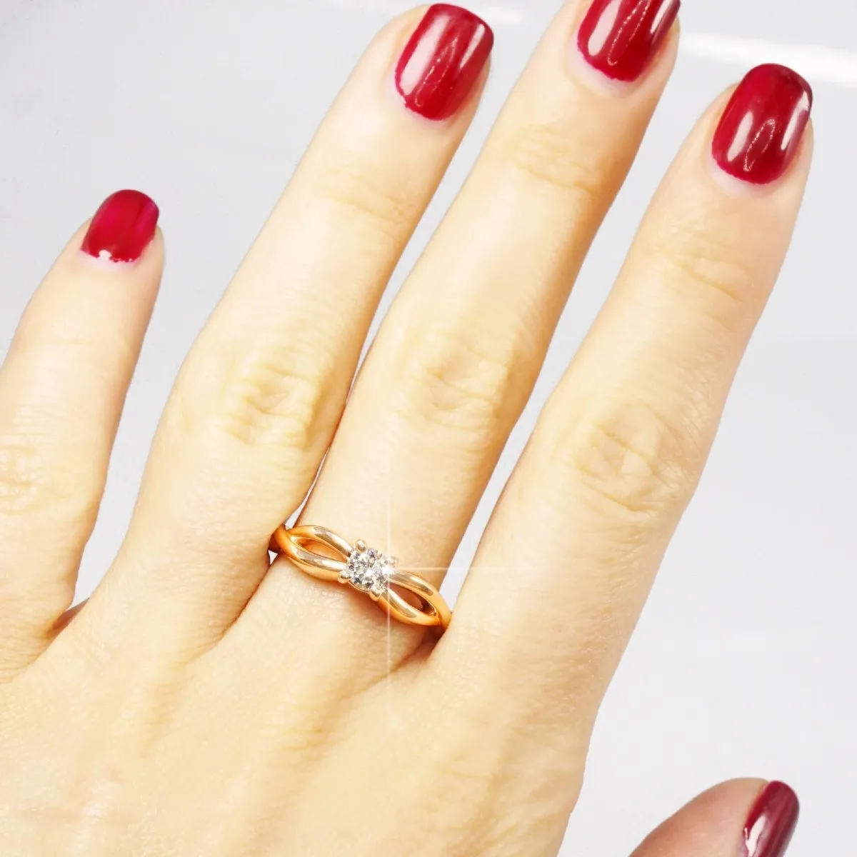 0.35-1.50 CT Round Cut Diamonds - Solitaire Ring