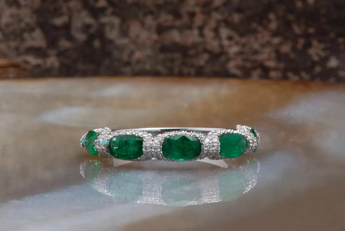 1 carat emerald diamond ring