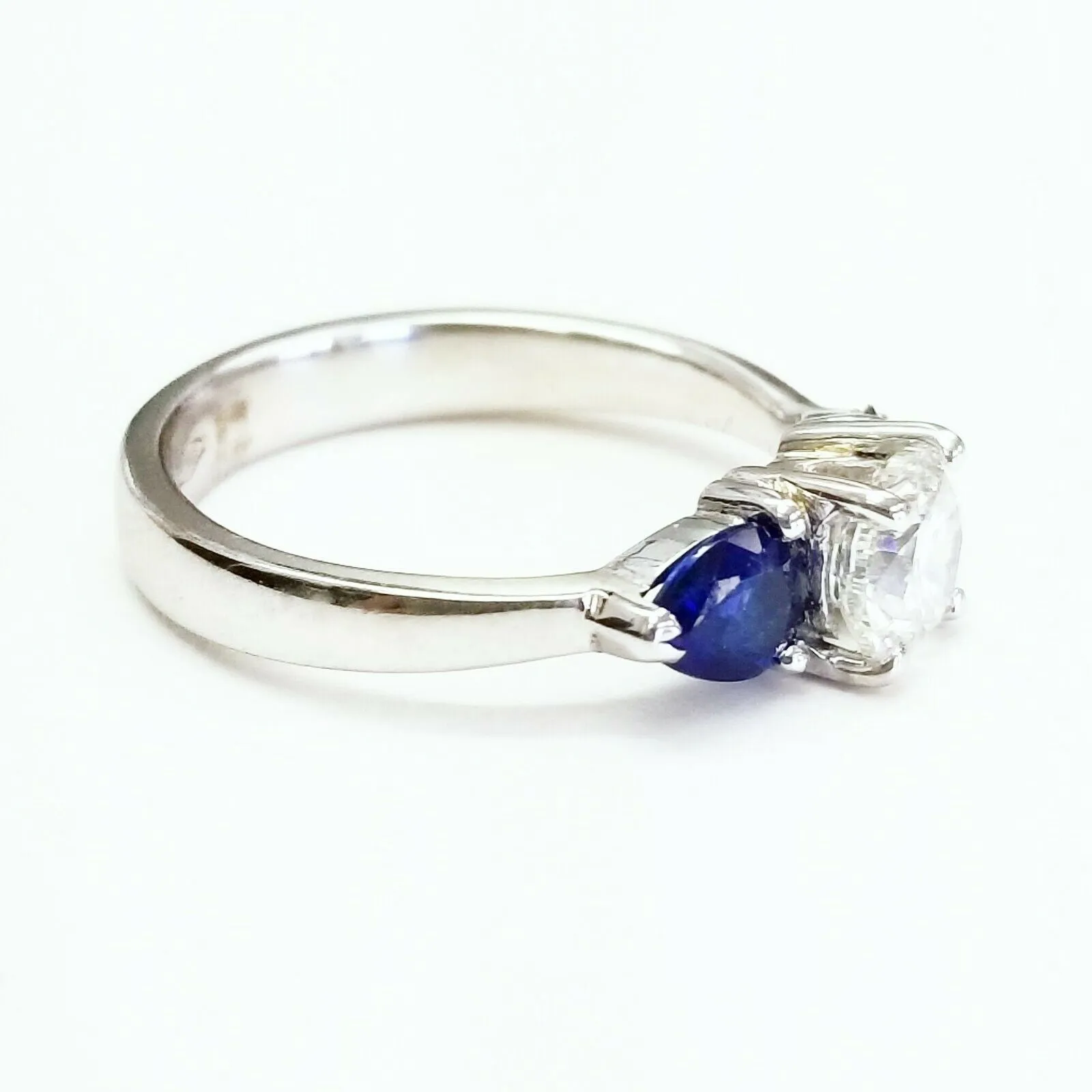 1.20 CT H Color SI1 Natural Diamond and Sapphire Engagement Ring Round Cut