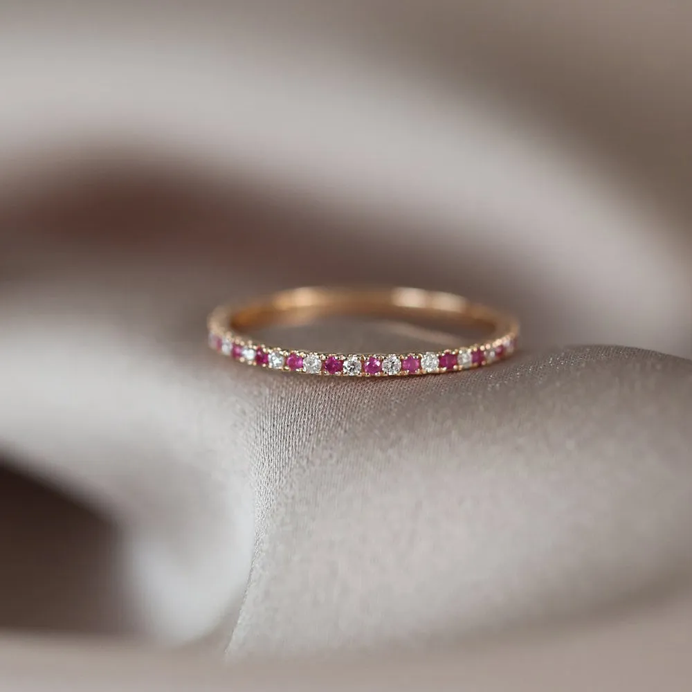 14K Emerald and Diamond Alternating Eternity Ring