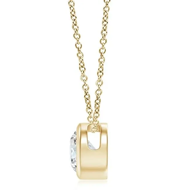 14k Yelliw Gold C.V.D Round Diamond Solitaire Necklace (0.50.ct.tw)