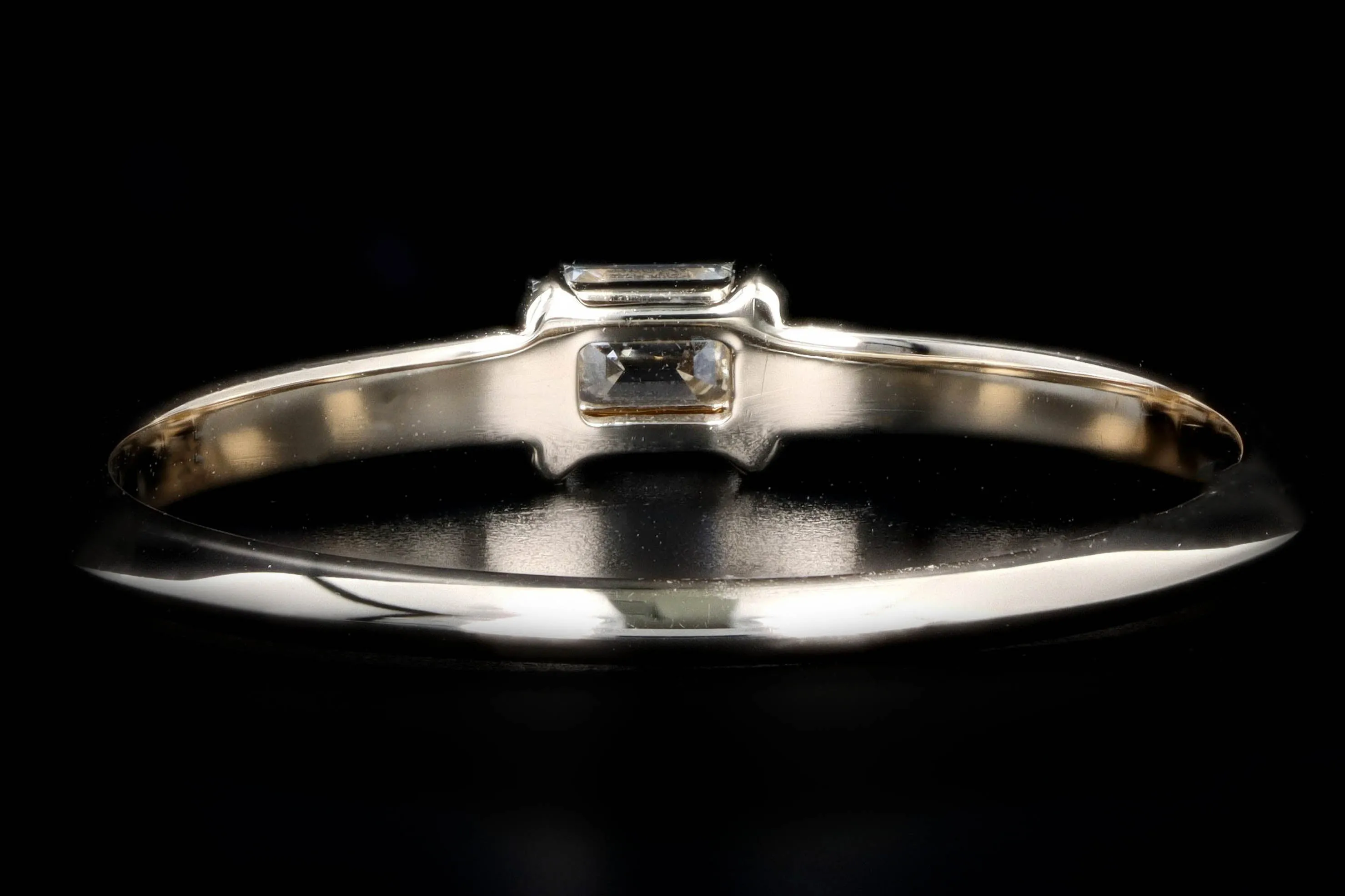 14K Yellow Gold 0.20 Carat Emerald Cut Diamond East-West Knife Edge Band Ring