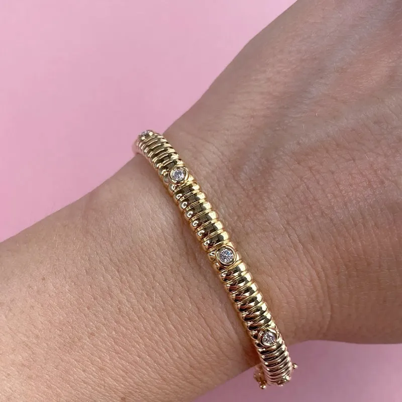 14K Yellow Gold 0.33ctw Diamond Bezel Bangle Bracelet - SC55026033ZS