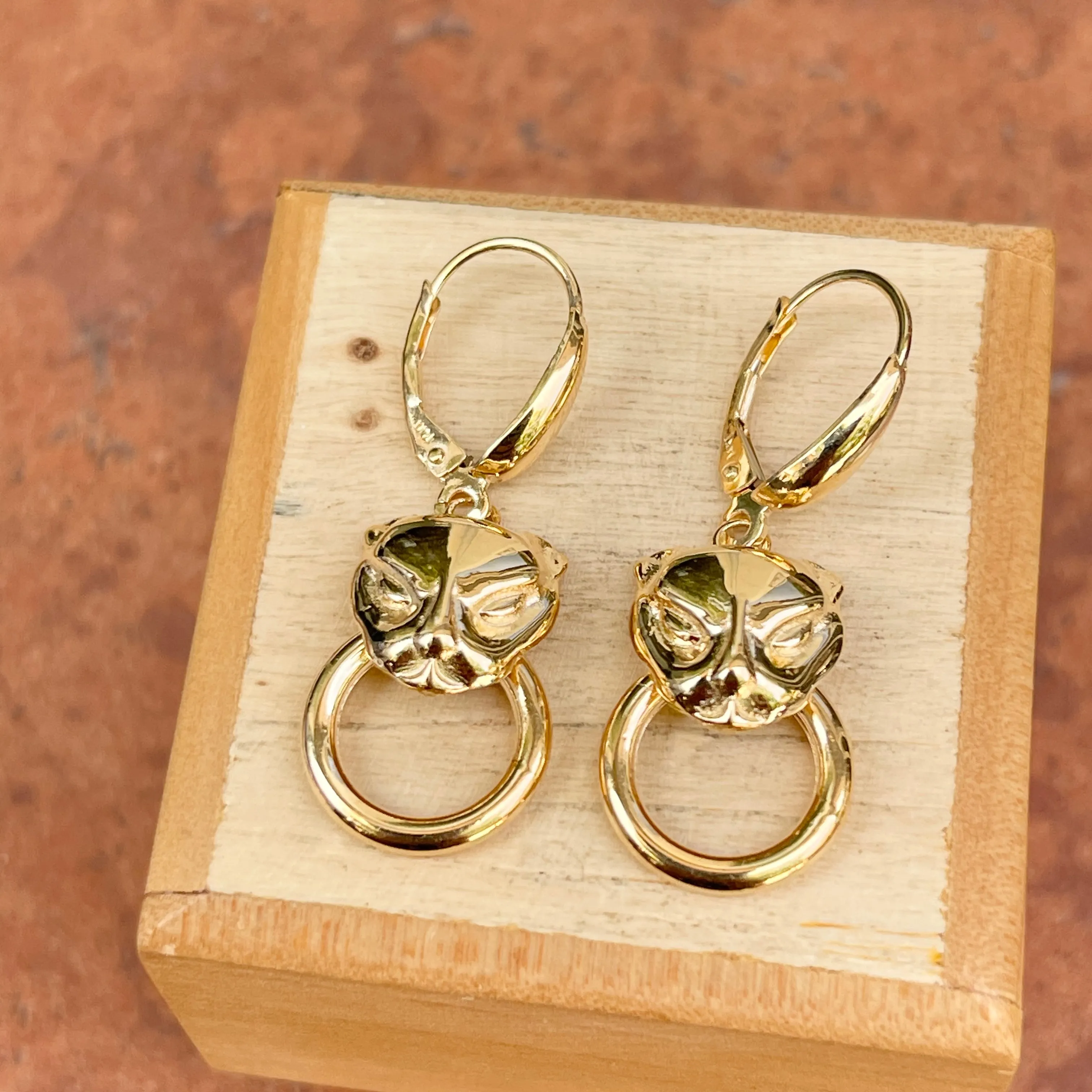 14KT Yellow Gold Panther Head   Ring Lever Back Earrings