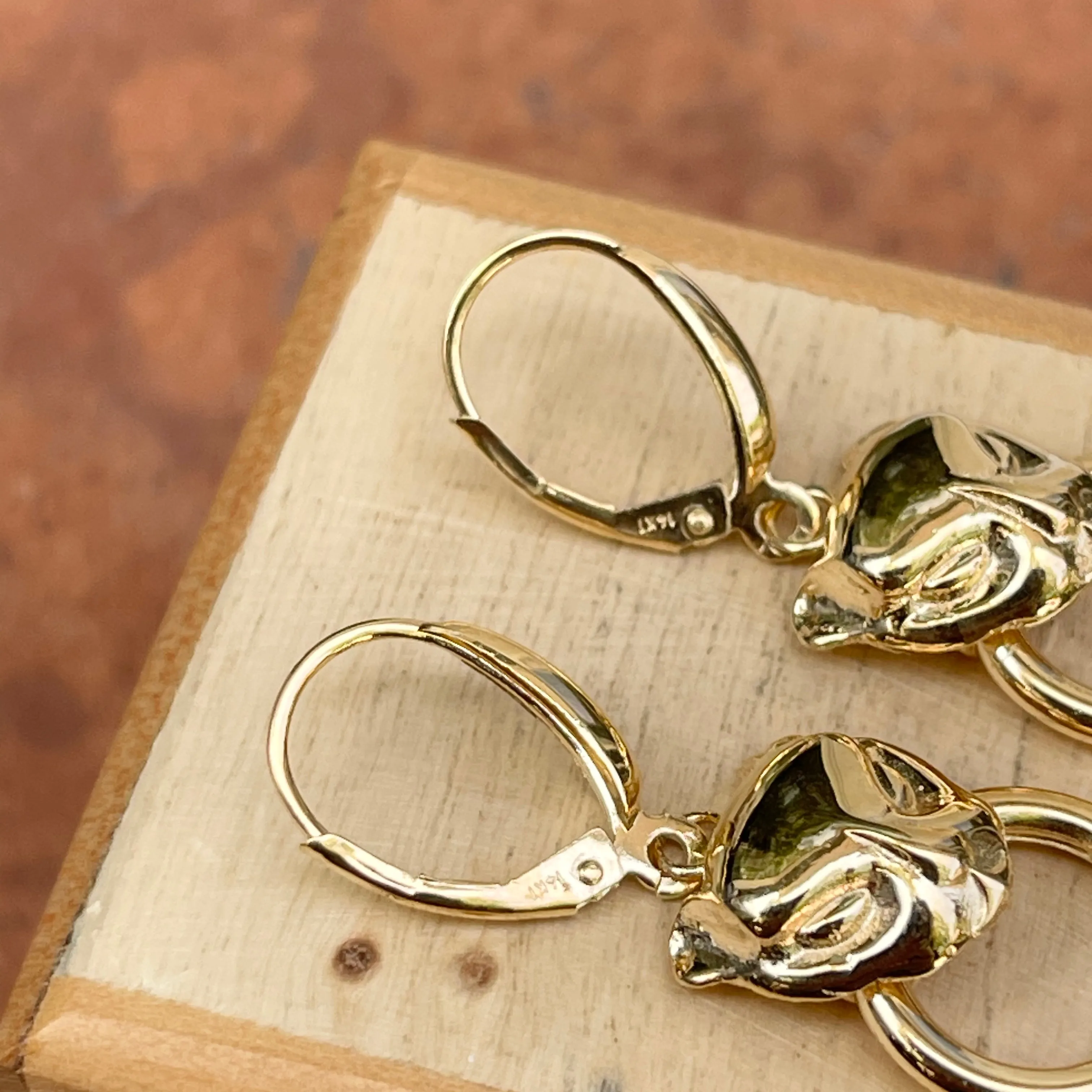 14KT Yellow Gold Panther Head   Ring Lever Back Earrings