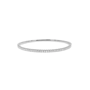 18 Karat White Gold Diamond oval hinged bangle
