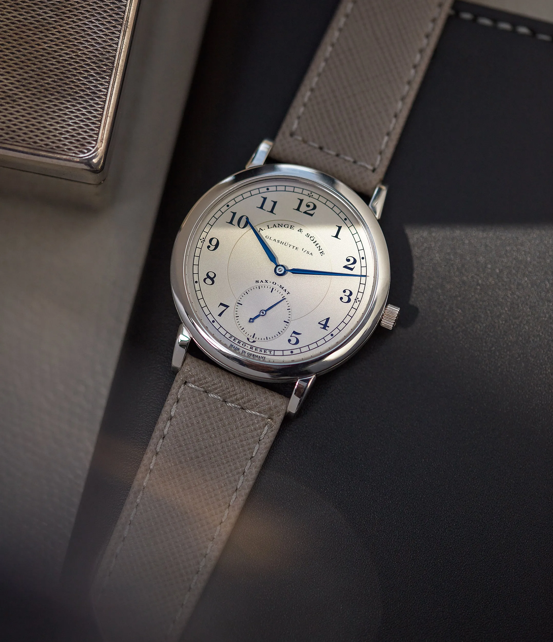 1815 Automatik | 303.025 | Platinum