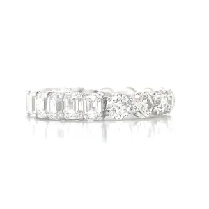18K White Gold Round   Emerald Eternity Band