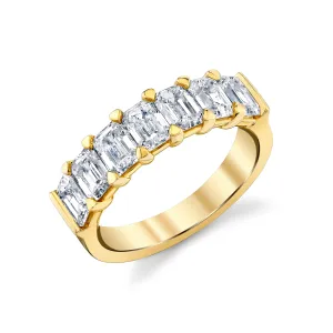 18K Yellow Gold Emerald Cut Diamond Ring (2.73ctw)