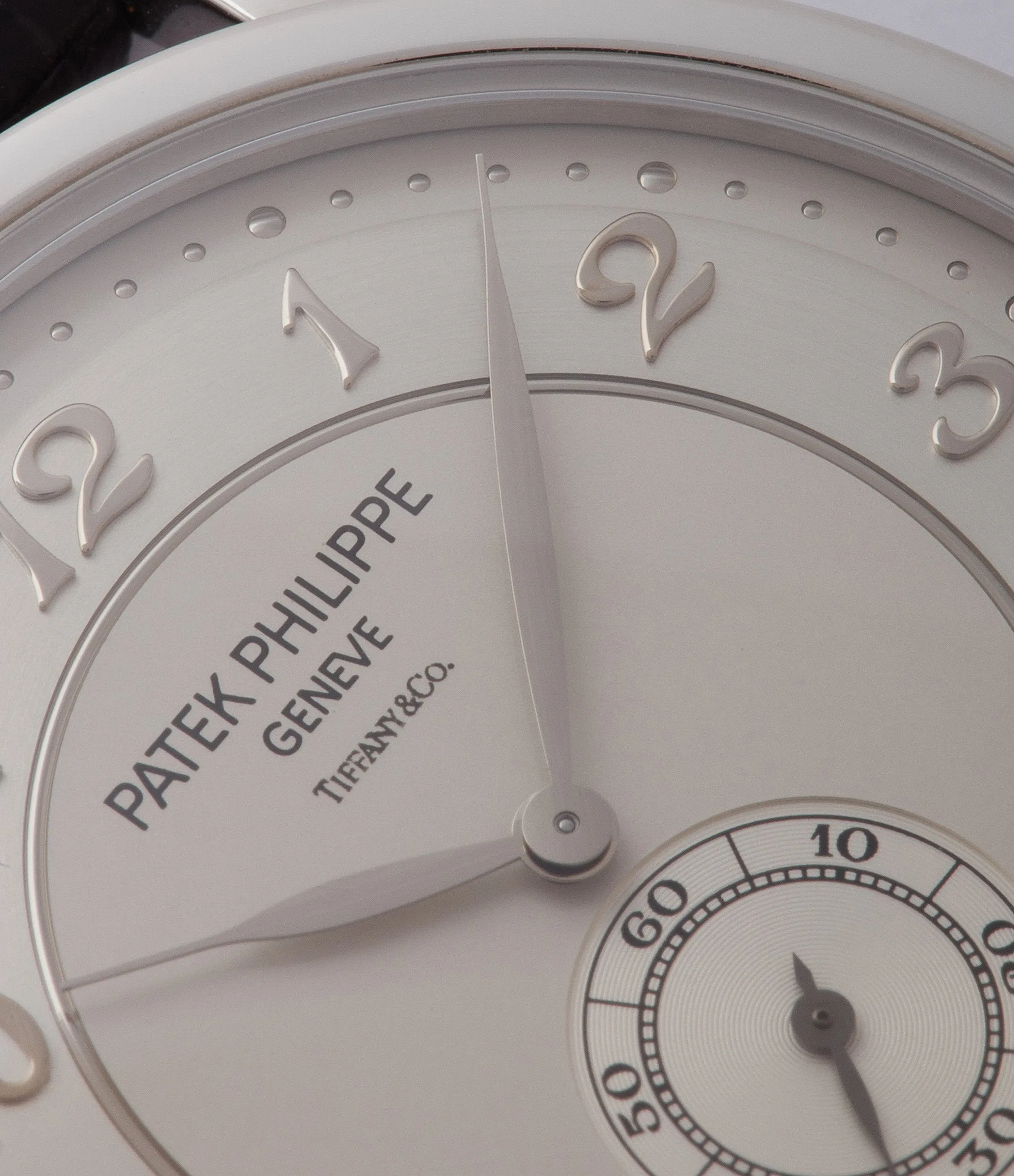 5196P-001 | Tiffany-signed | Platinum
