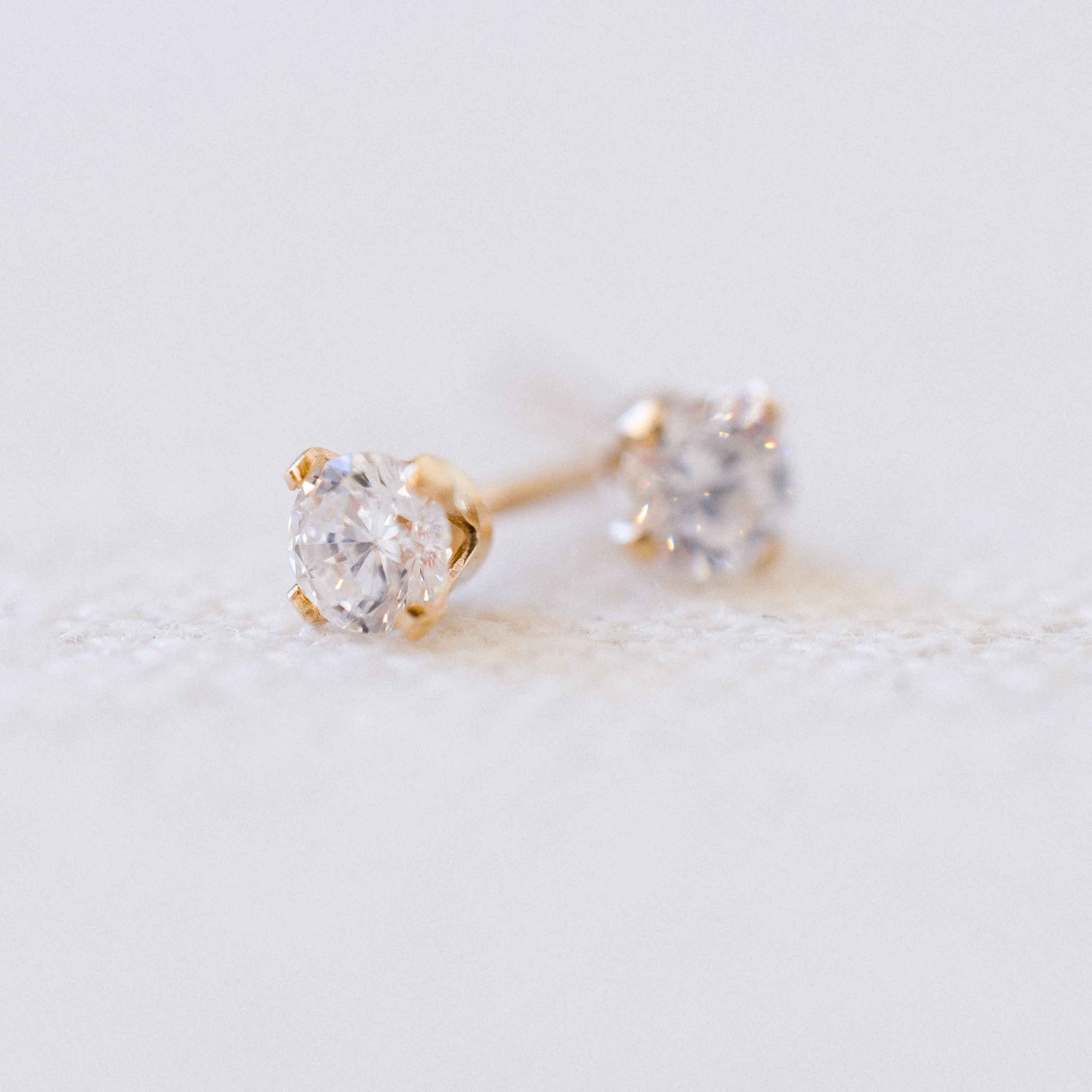 Ace Studs