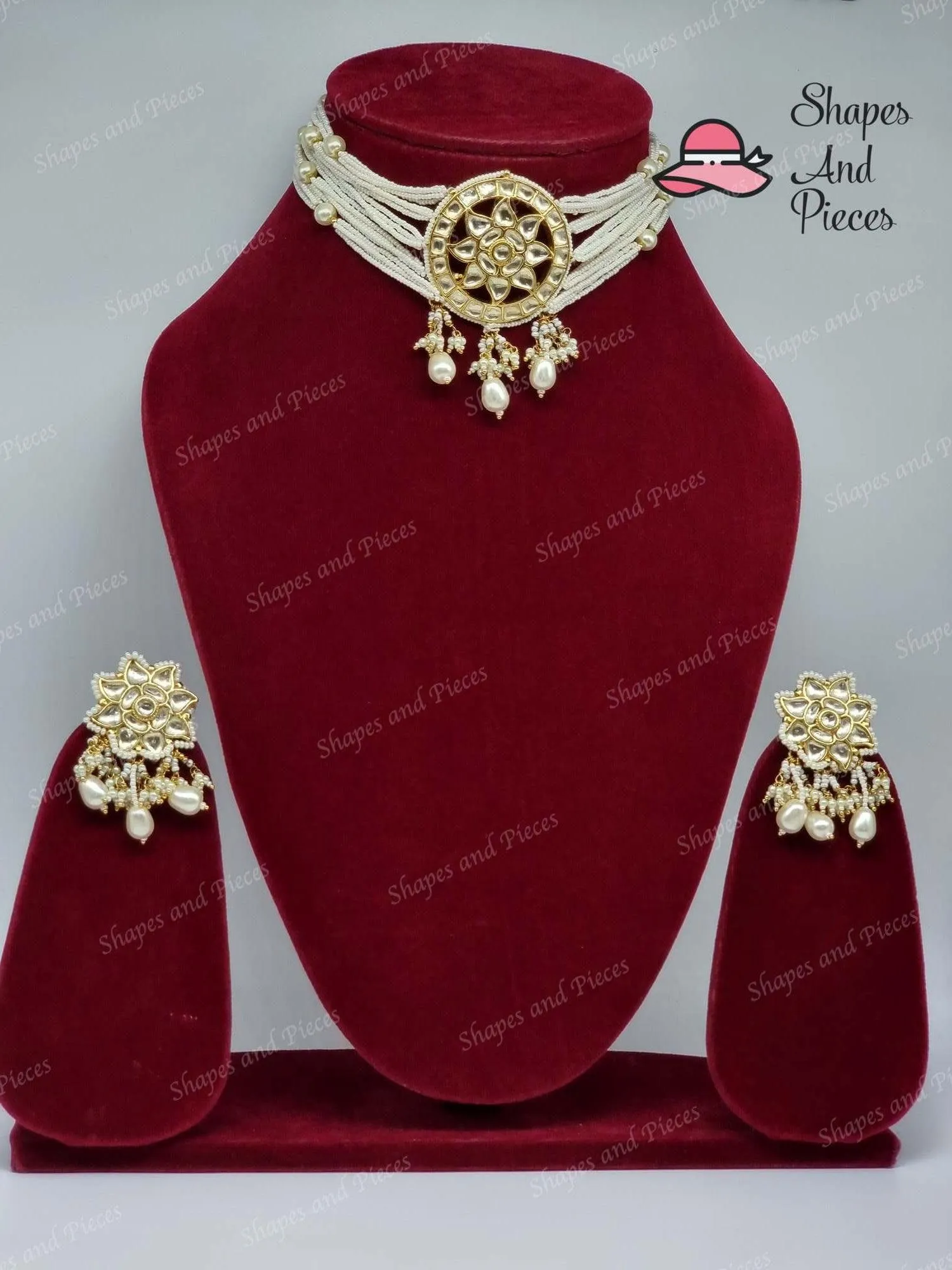 Alina Choker Set