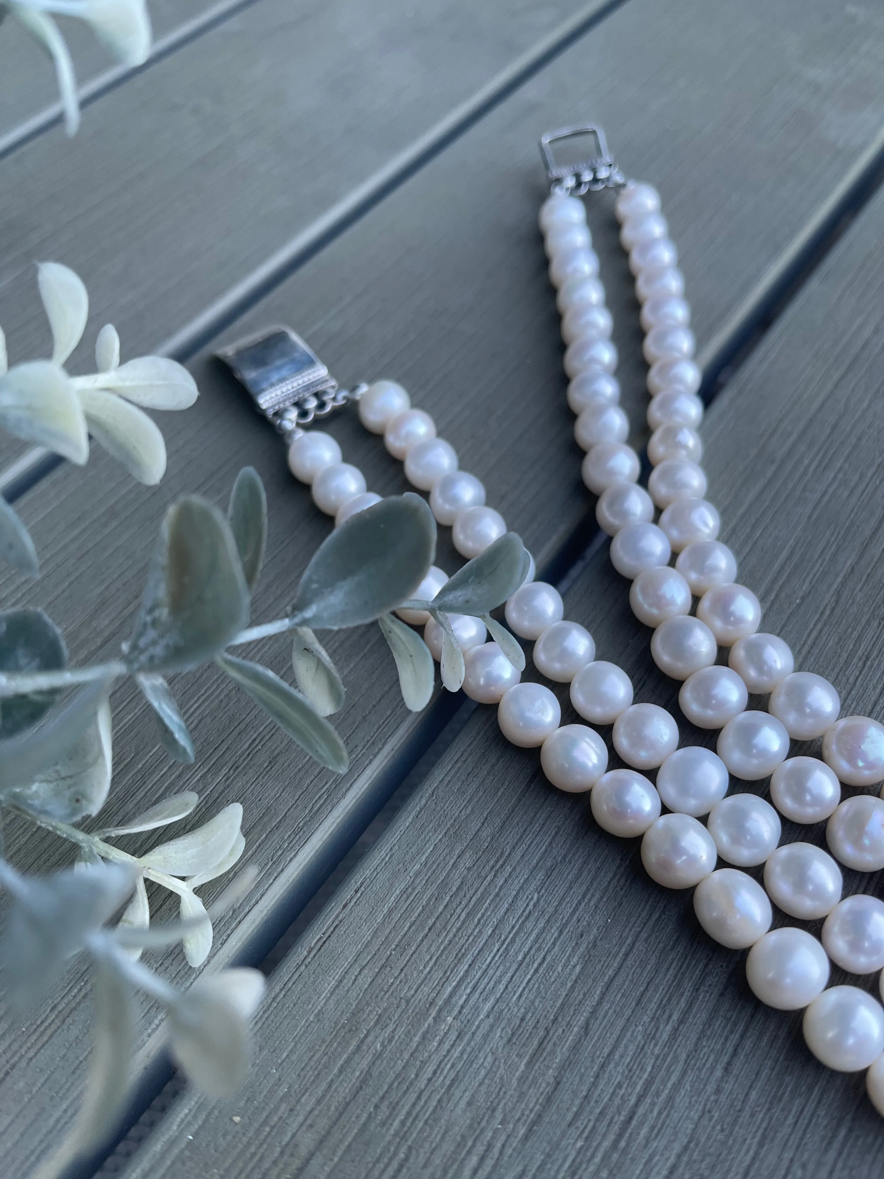 Amrapali Pearl Necklace