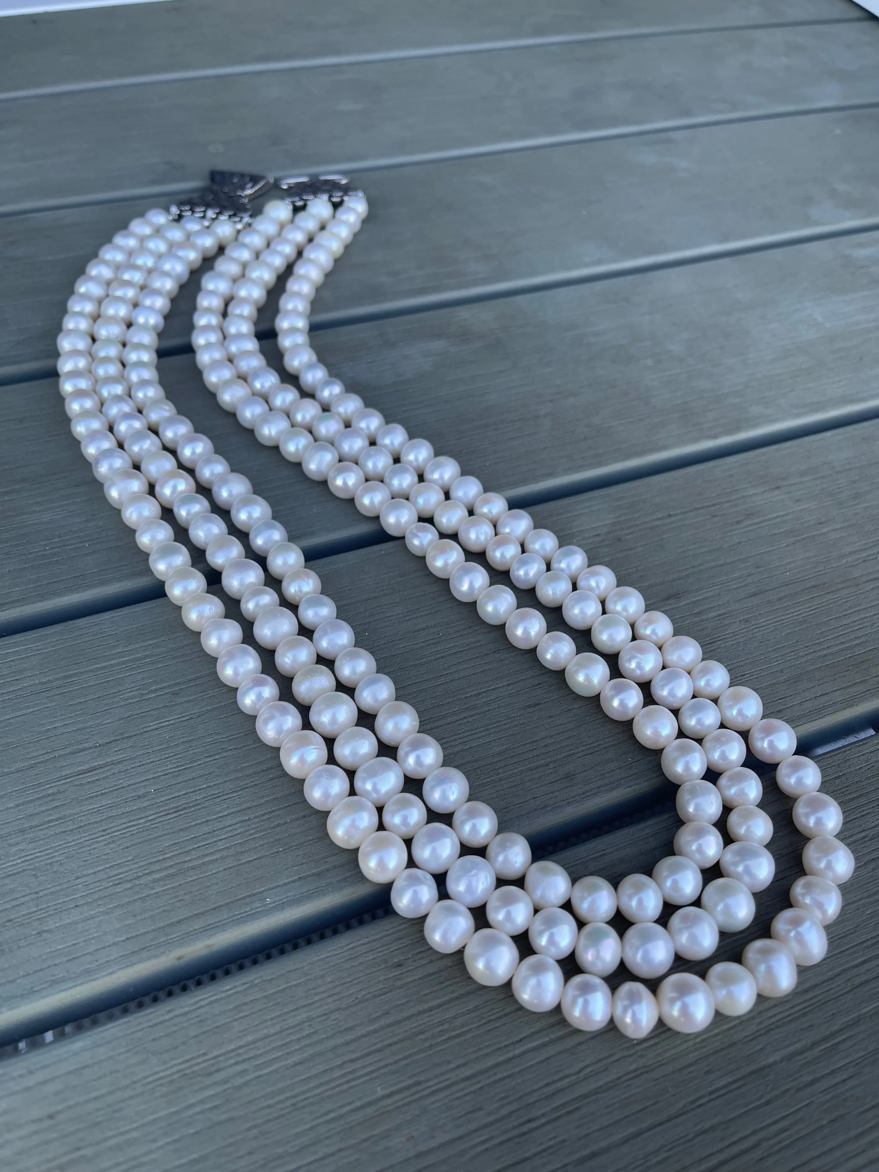 Amrapali Pearl Necklace
