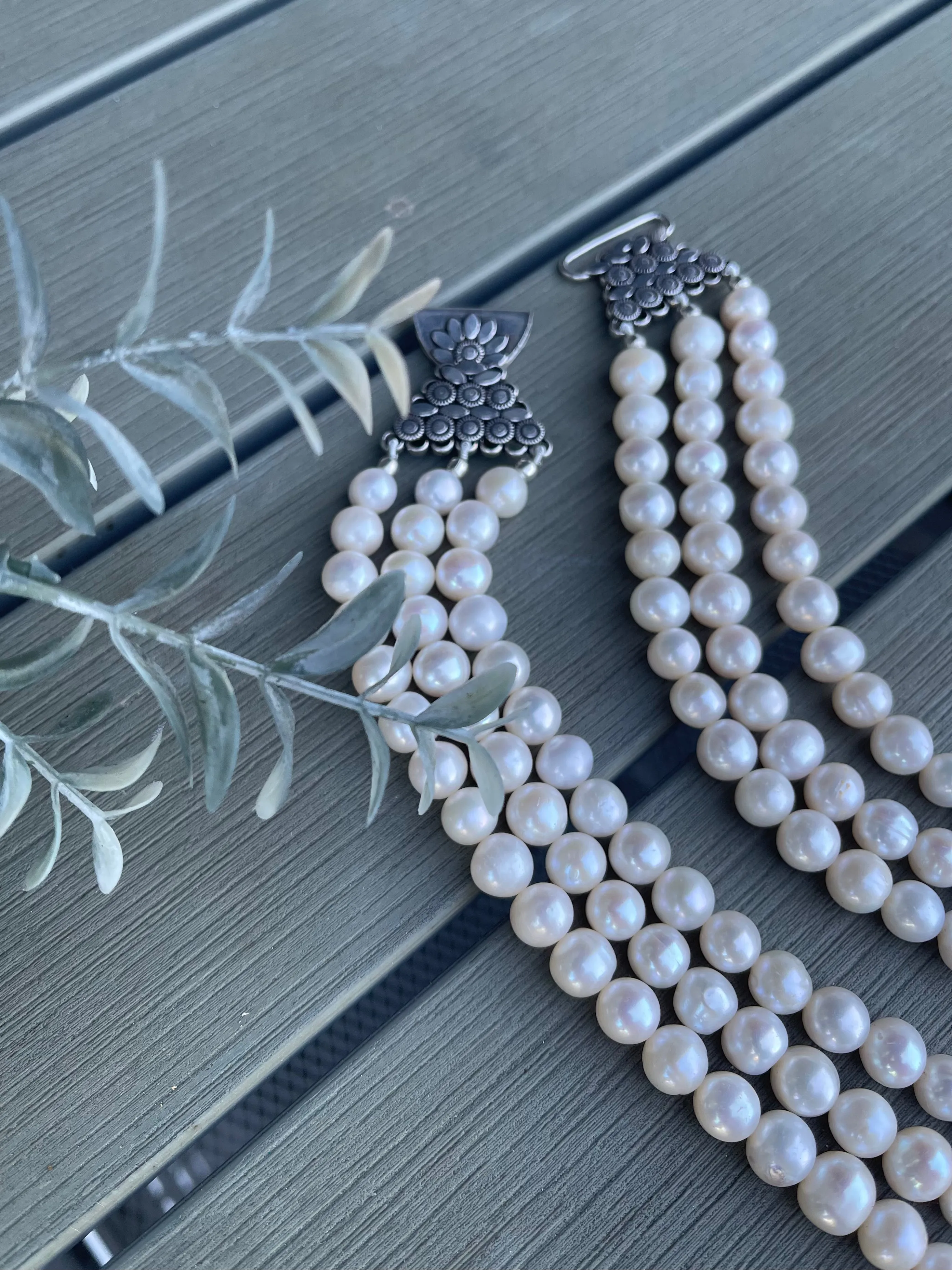 Amrapali Pearl Necklace