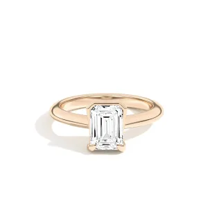 Ando Emerald Sloping Semi-Bezel Ring