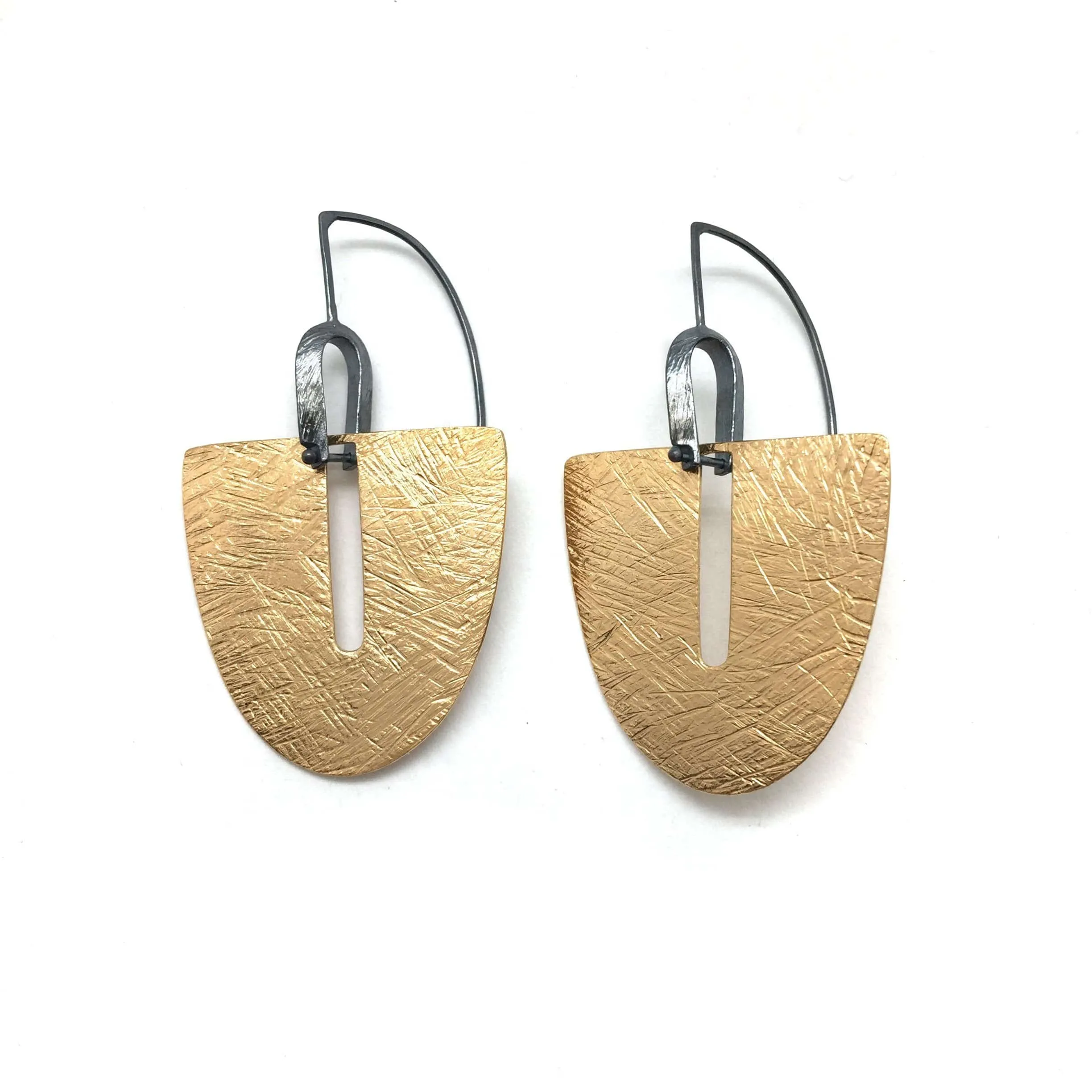 Arch Sway Earrings - Gold