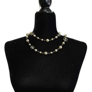 CHANEL 09A Long Pearl CC Necklace