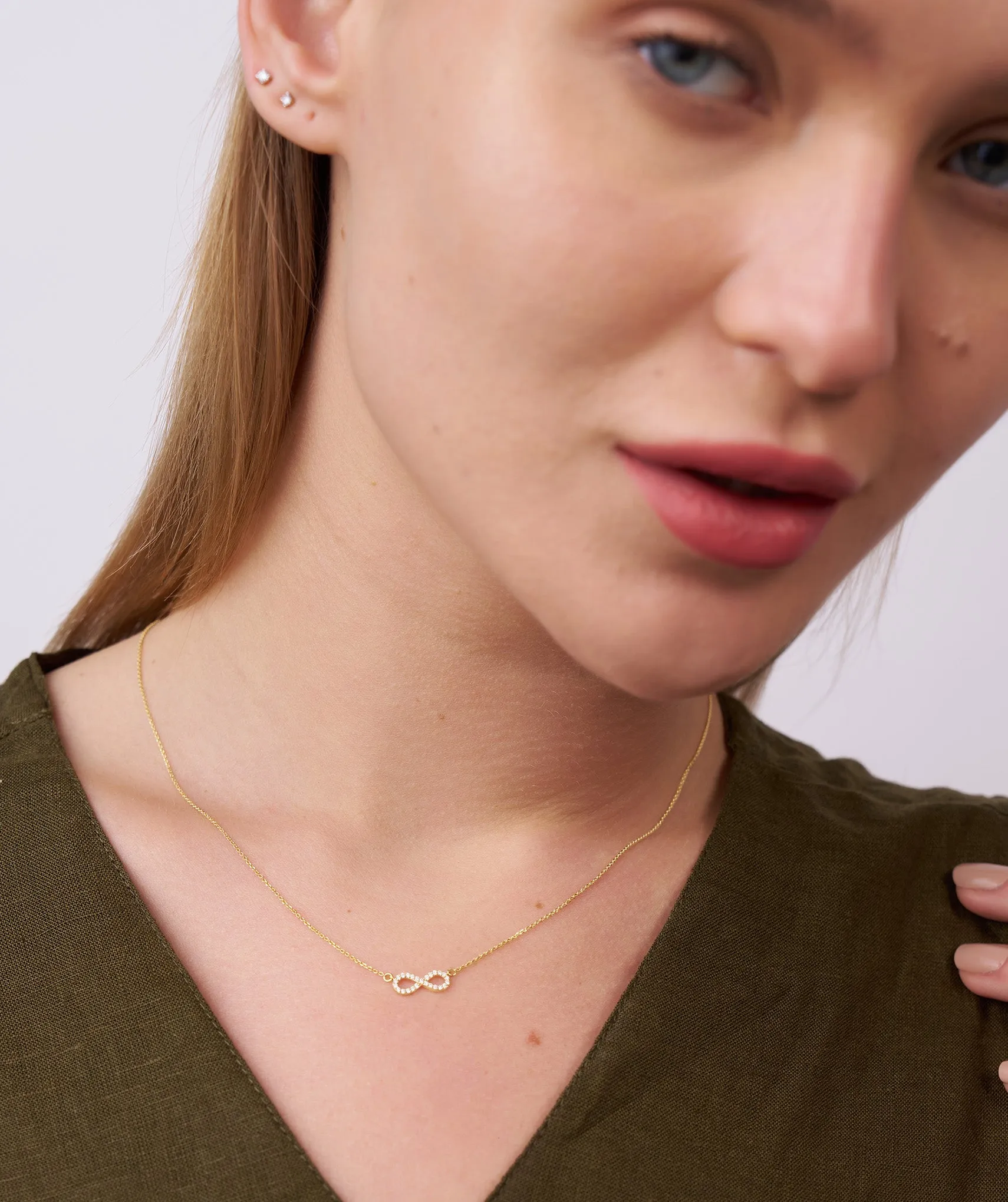 Classic Gold Diamond Infinity Necklace