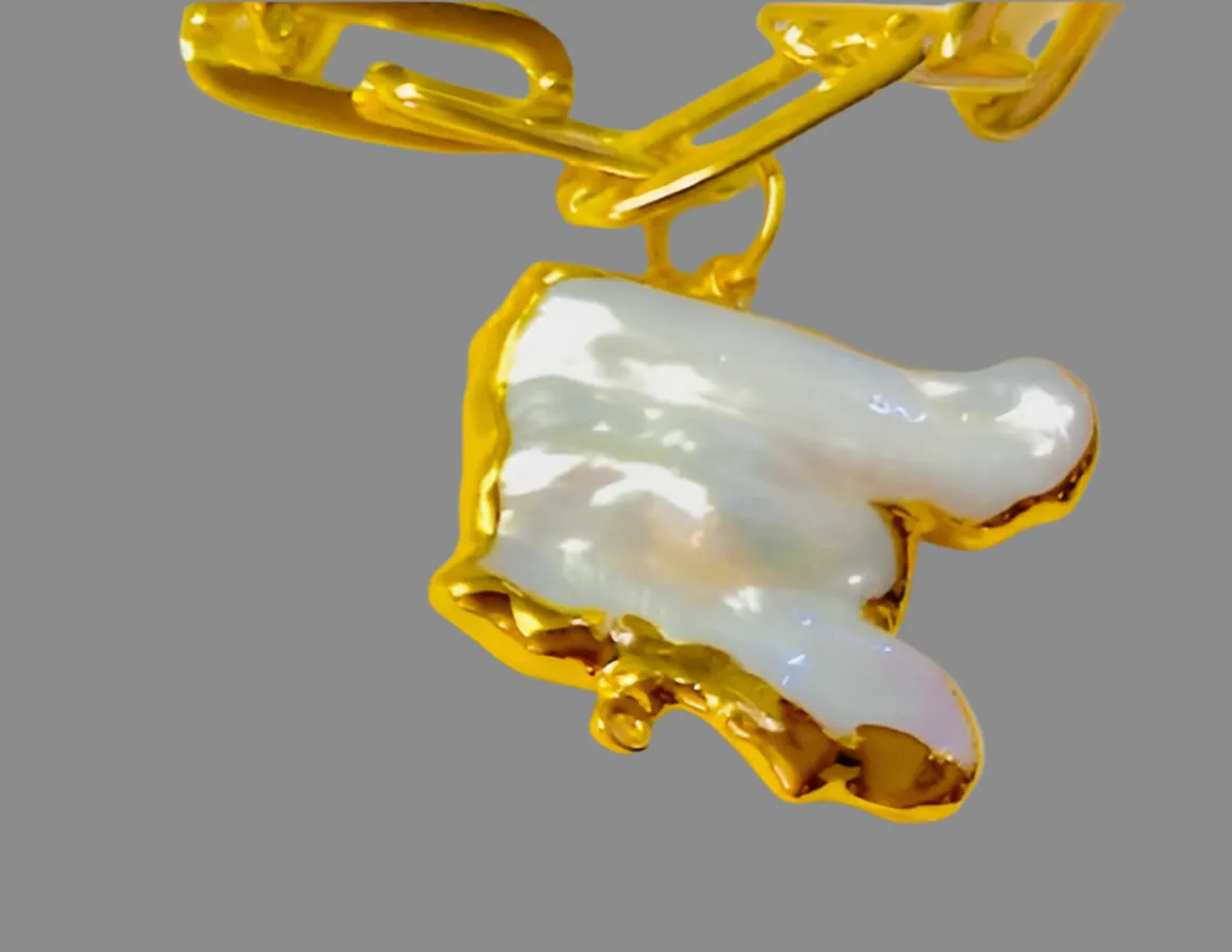 Classic "With a Twist" 18k Gold-Filled Chain Necklace with Keshi Pearl Pendant