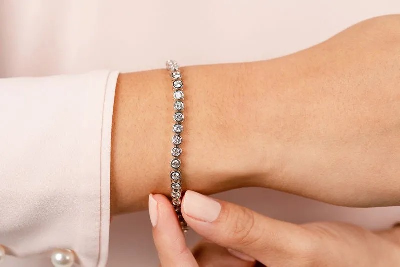 Classic Round Bezel Set Lab-Grown Diamond Tennis Bracelet with 8.00 ct.(finished) 4.0mm