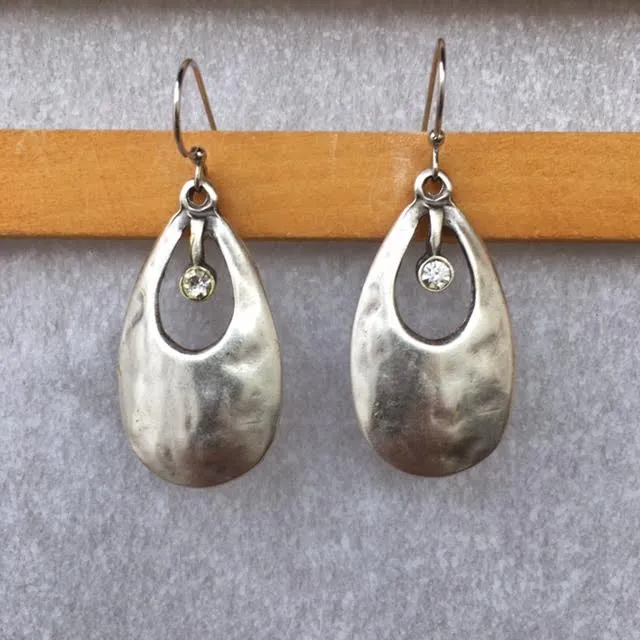 Dazz Earrings
