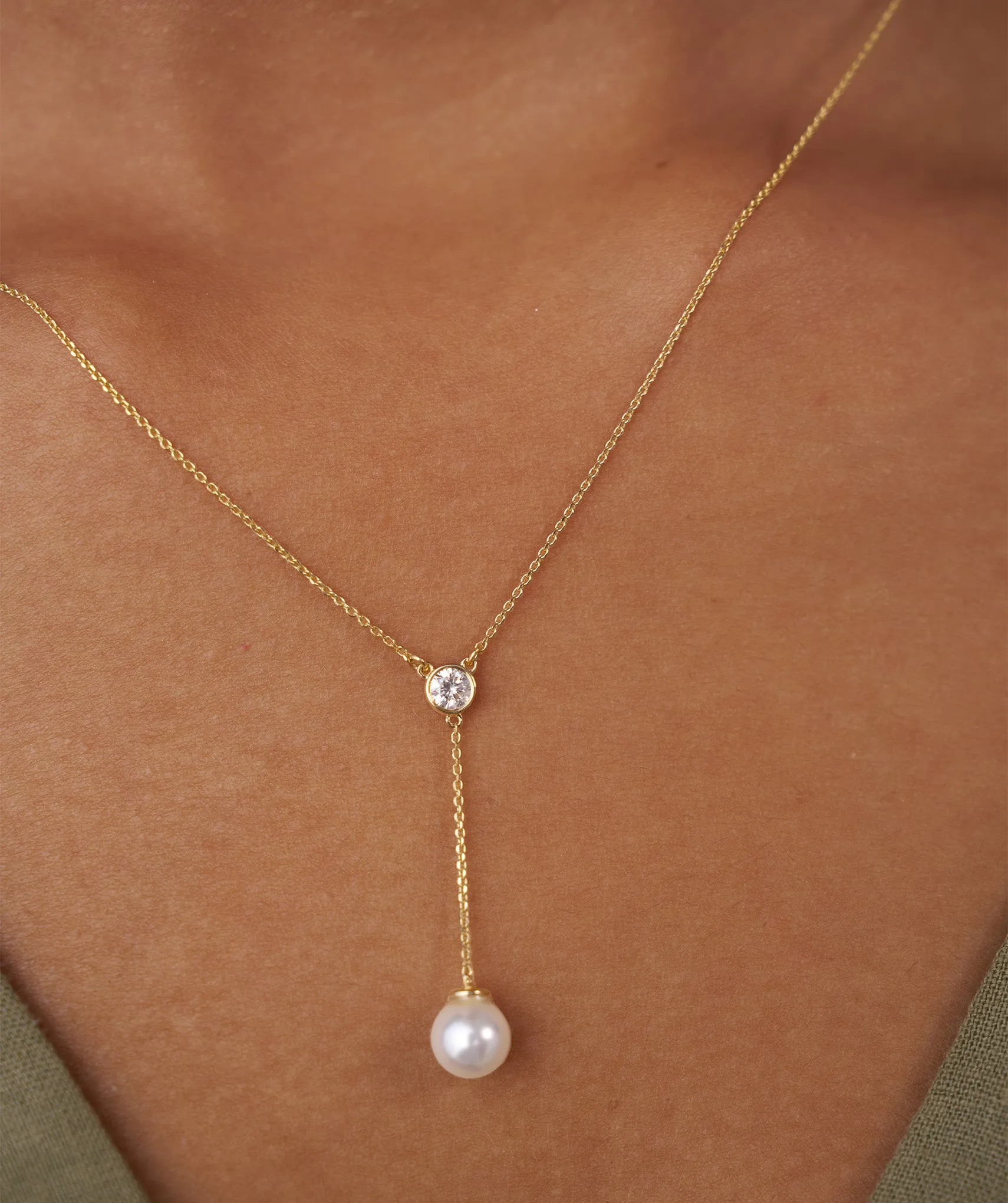 Diamond & Pearl Y Drop Necklace