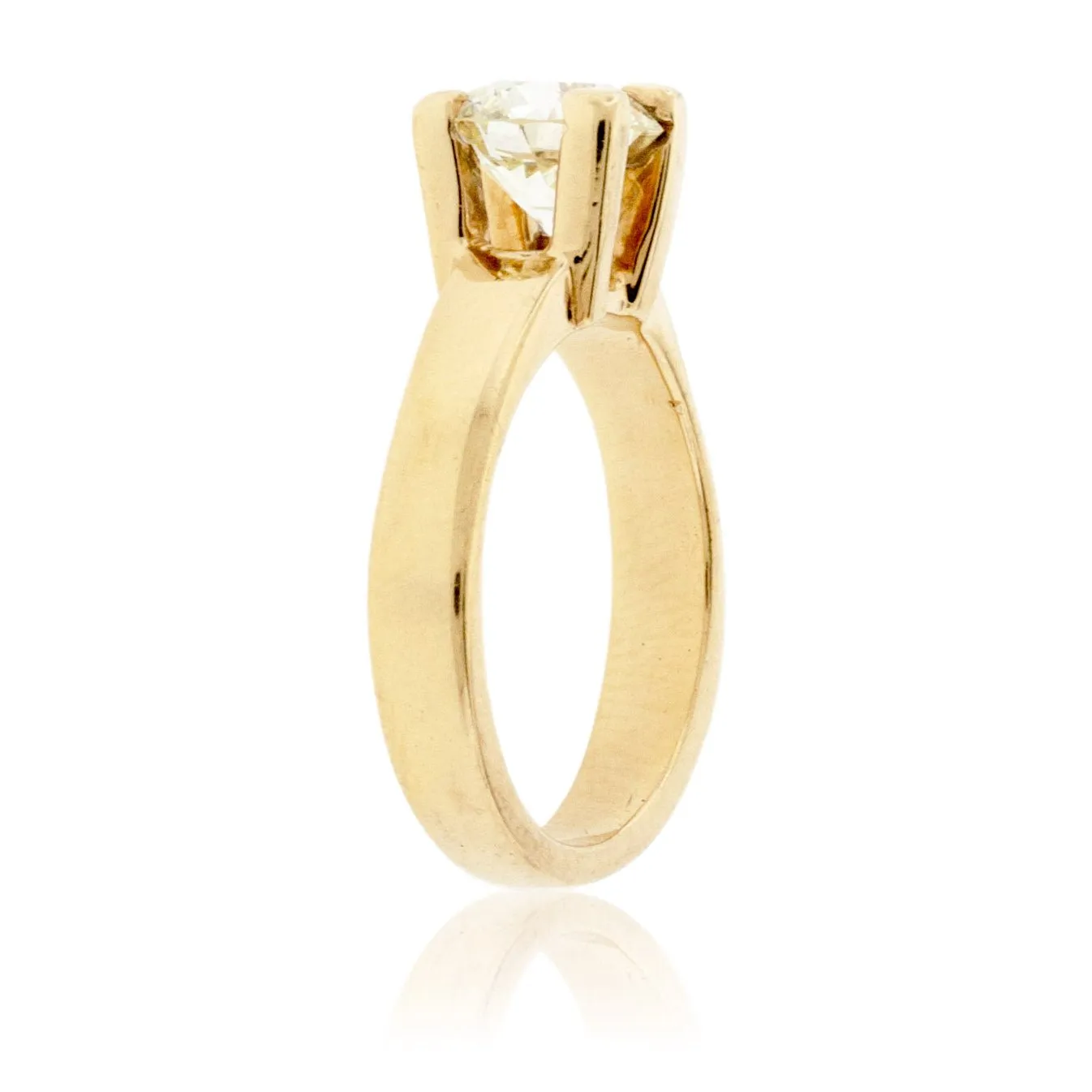 Diamond Center Solitaire Style Engagement Ring