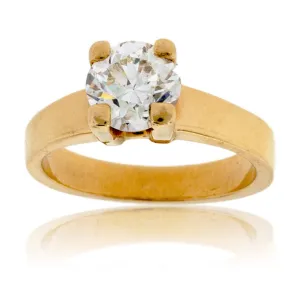 Diamond Center Solitaire Style Engagement Ring