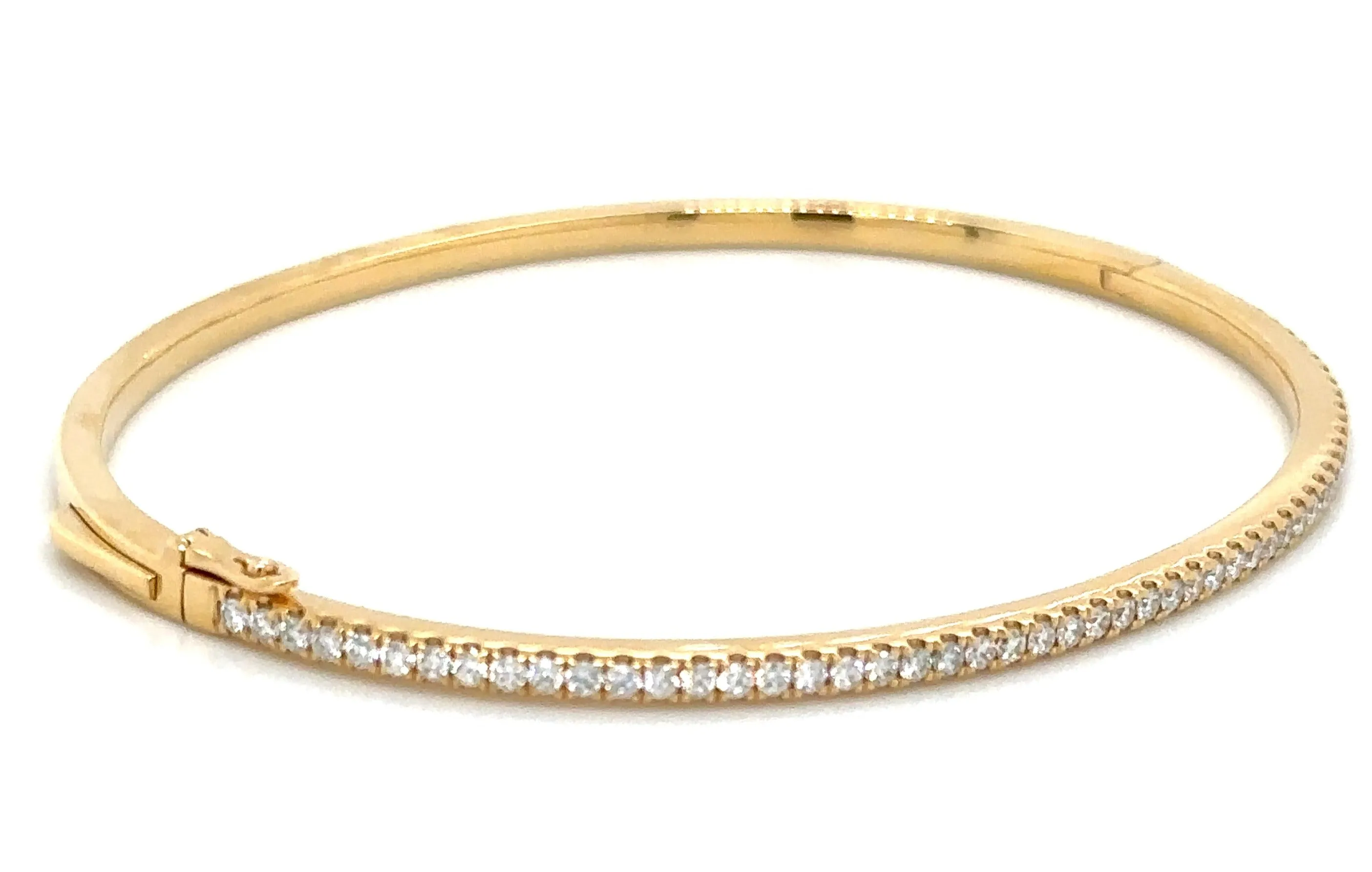 Diamond Oval Shape Bangle Bracelet 0.67ct tw