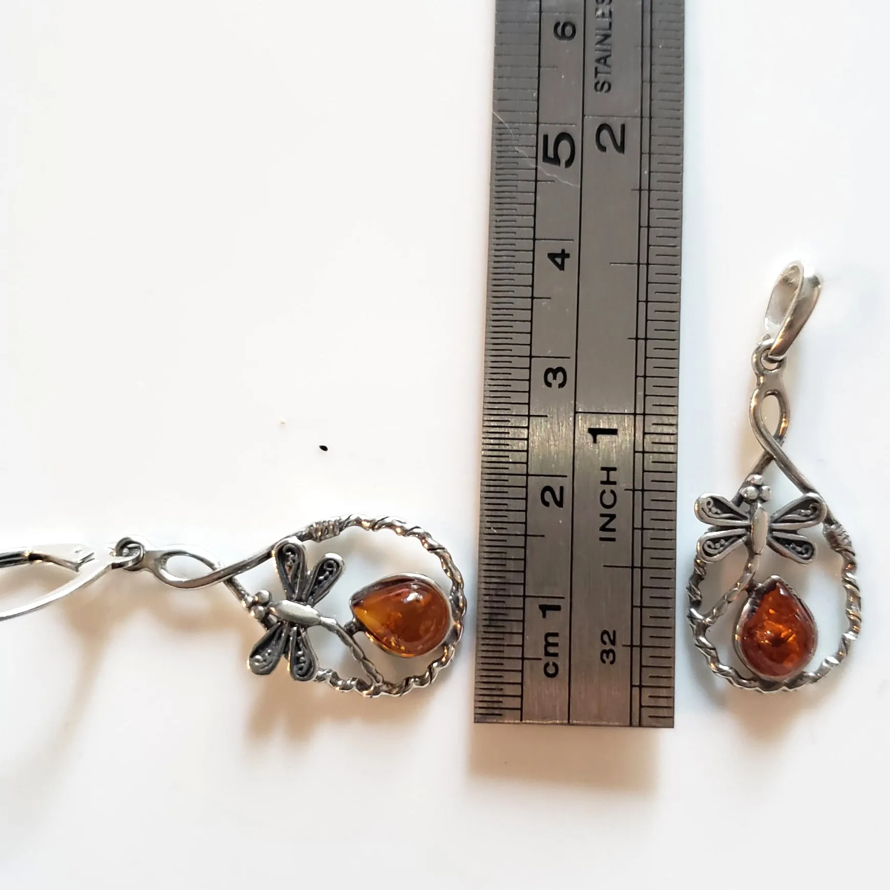 Dragonfly Dangle Earrings with Pendant Jewelry Set in Silver with Amber