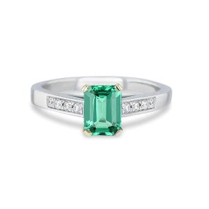 Elegance Emerald Ring
