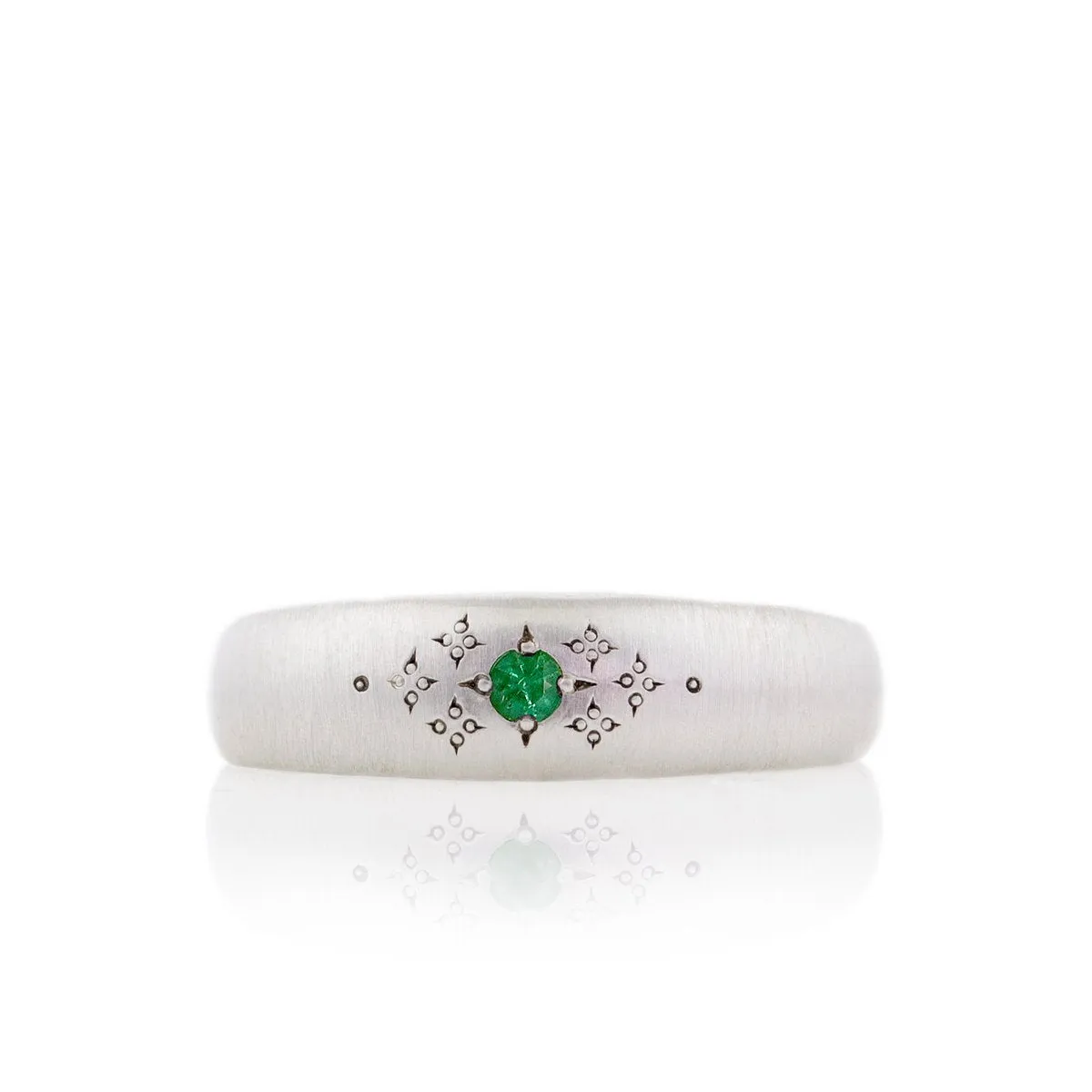 Emerald Tapered Moon Band
