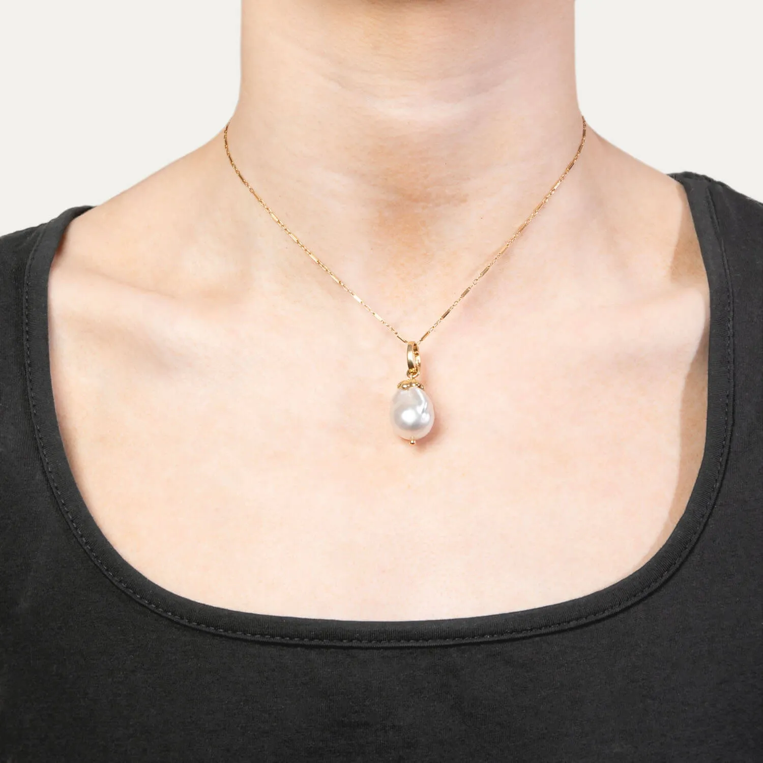 Estate 14k Baroque Pearl Pendant/Charm