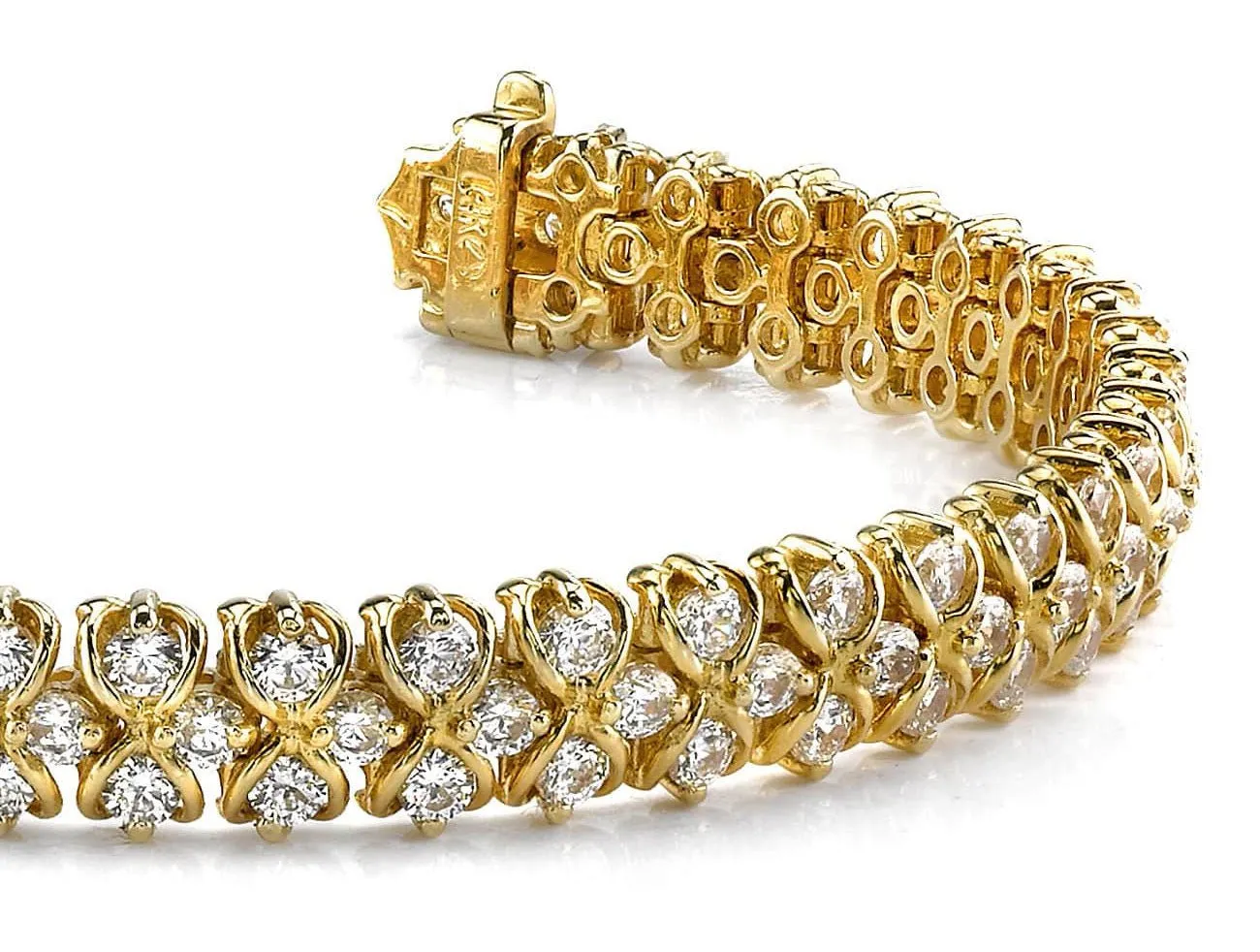 Figure Eight Diamond Link Diamond Bracelet with 4.05 ct.(finished) 1.75mm