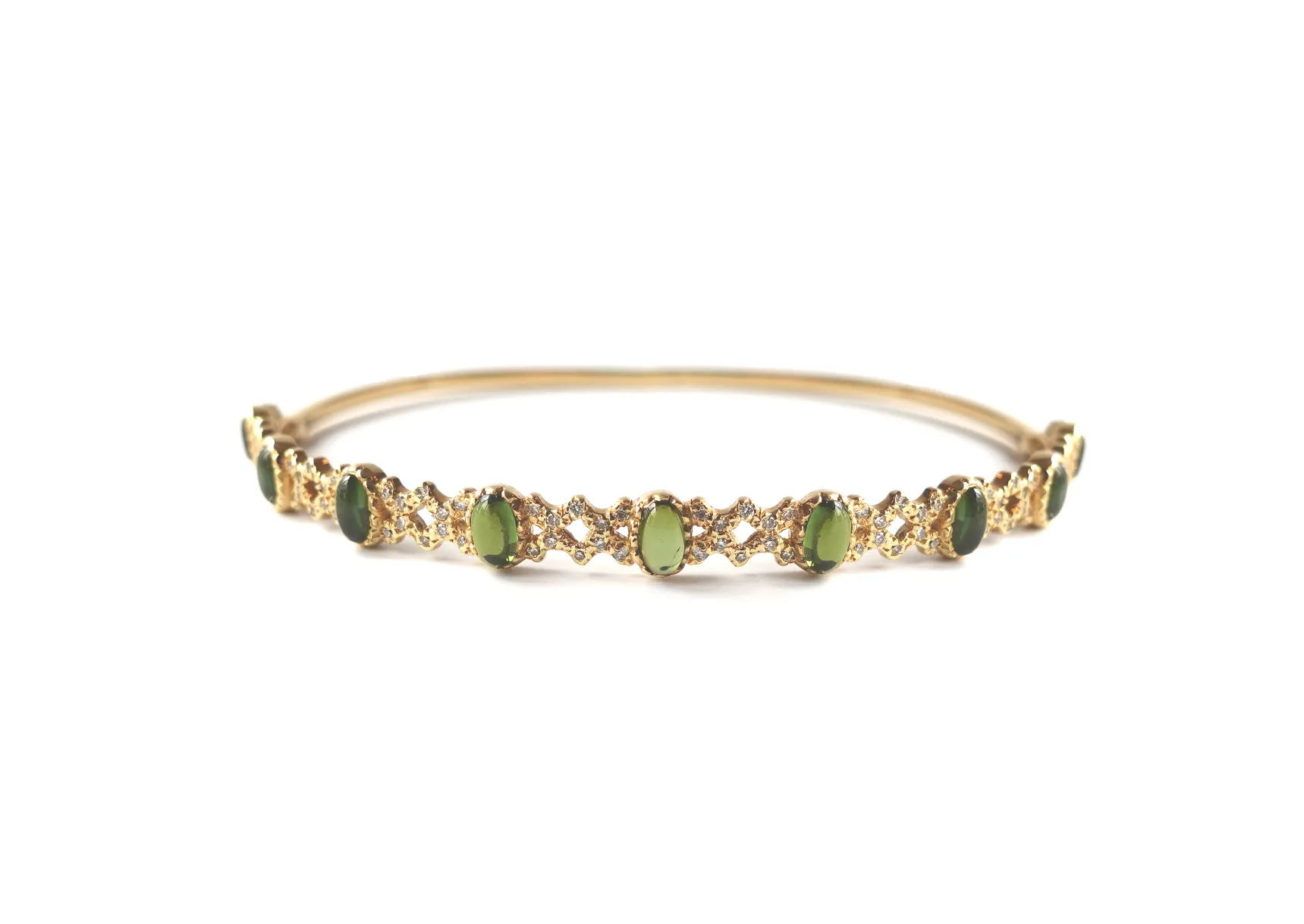 Freestyle bracelet with Green Cabochon Tourmaline and Diamond Rhombus