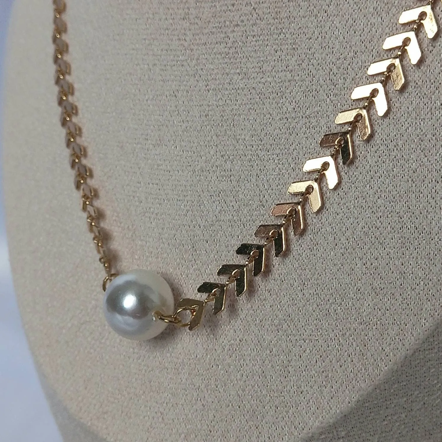 Gold Pearl Choker Necklace - Gold Necklaces,Beaded Pearl Necklace,Pearl Jewellery,Gold Jewellery In The UK,Gold Choker Necklaces In The UK