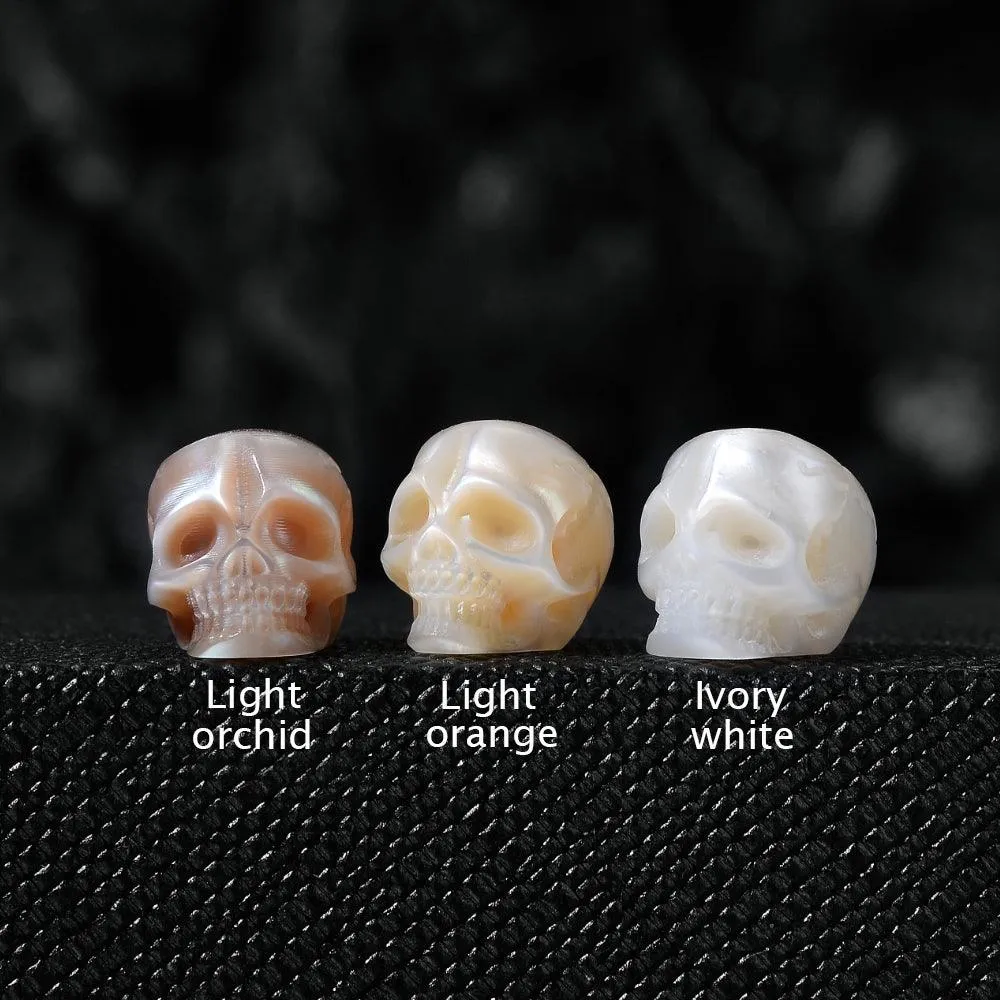 Gothic Three Stone Pearl Skulls Necklace