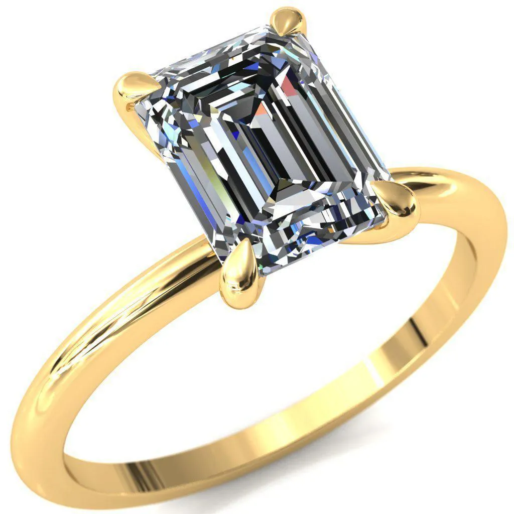 Gracey Emerald Center Stone 4-Claw Prong Engagement Ring