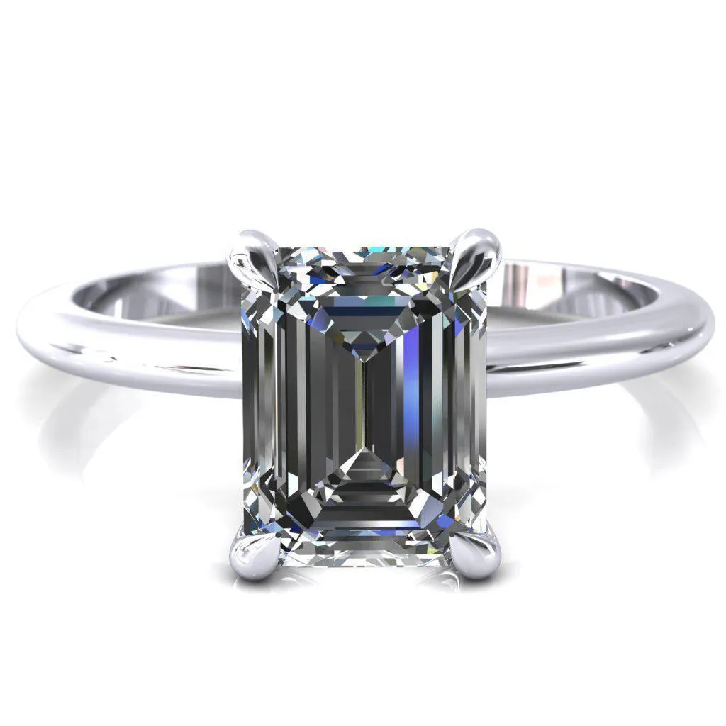 Gracey Emerald Center Stone 4-Claw Prong Engagement Ring