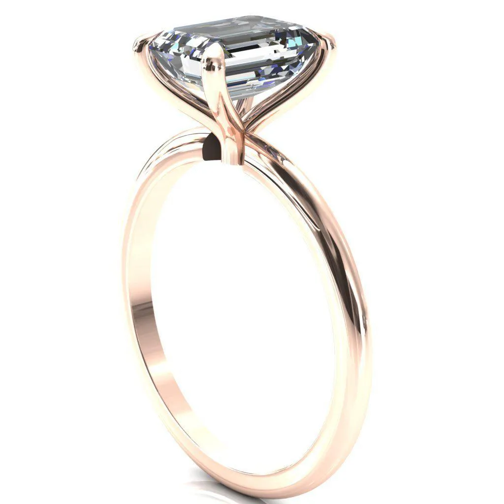 Gracey Emerald Center Stone 4-Claw Prong Engagement Ring