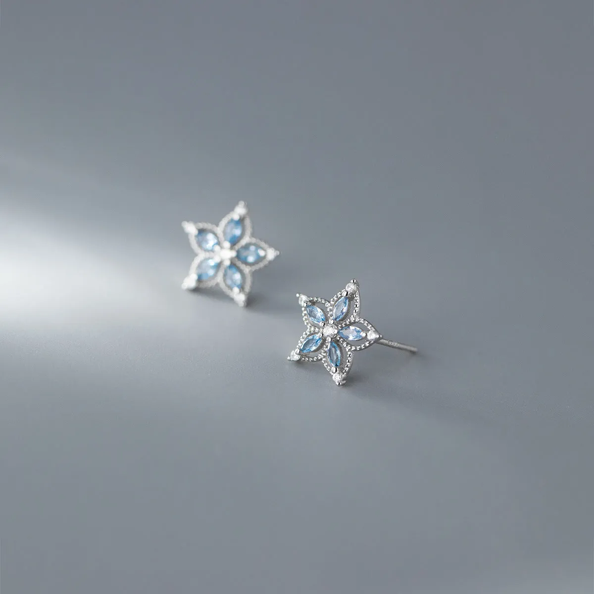 Hollow Flower w/ Blue Crystal Stud Earrings - SS067