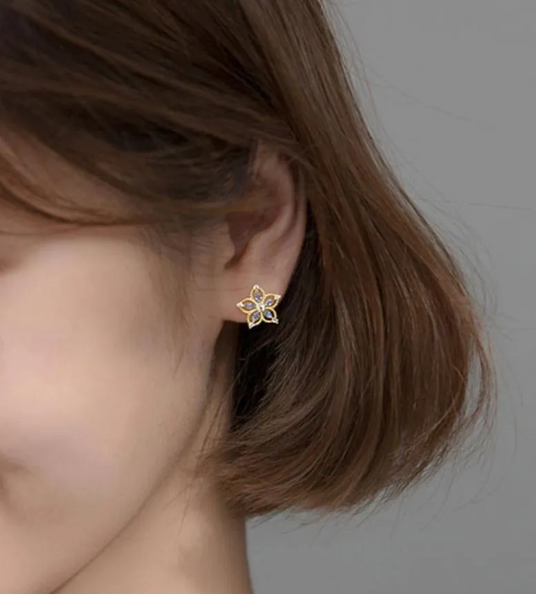 Hollow Flower w/ Blue Crystal Stud Earrings - SS067