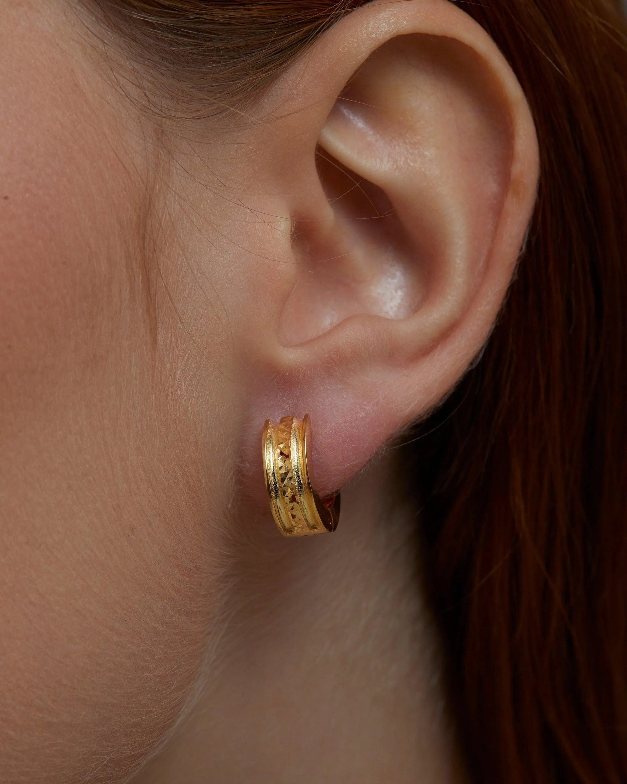 Huggie Hoop Earrings - 18K Gold Vermeil