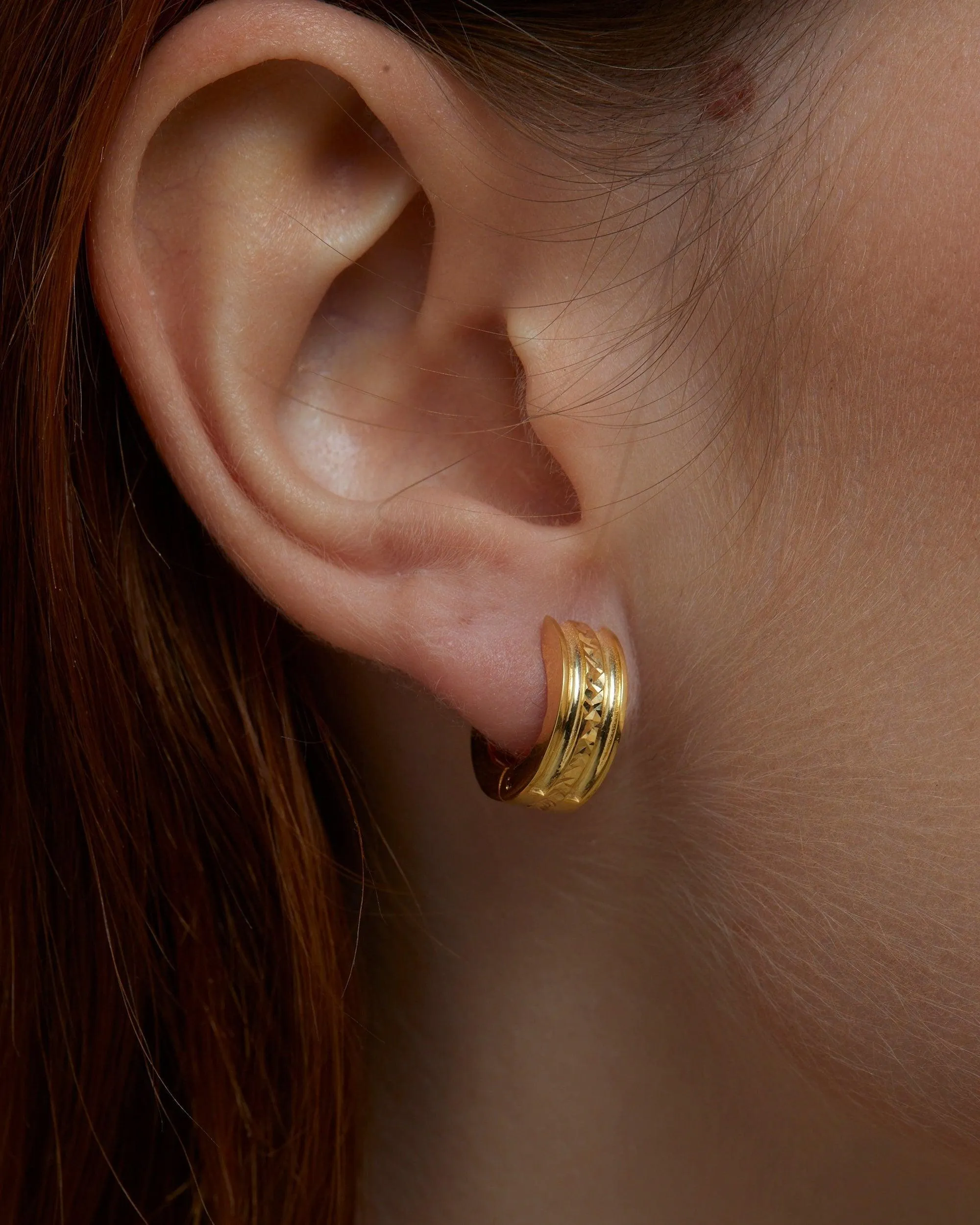 Huggie Hoop Earrings - 18K Gold Vermeil