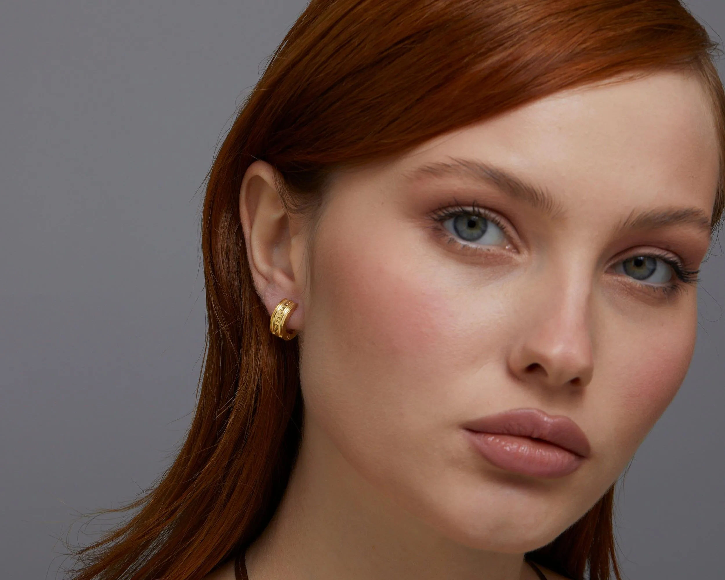 Huggie Hoop Earrings - 18K Gold Vermeil