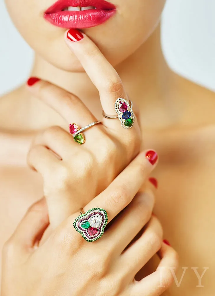 La Vita e Bella Ring with Red Spinel and Emerald