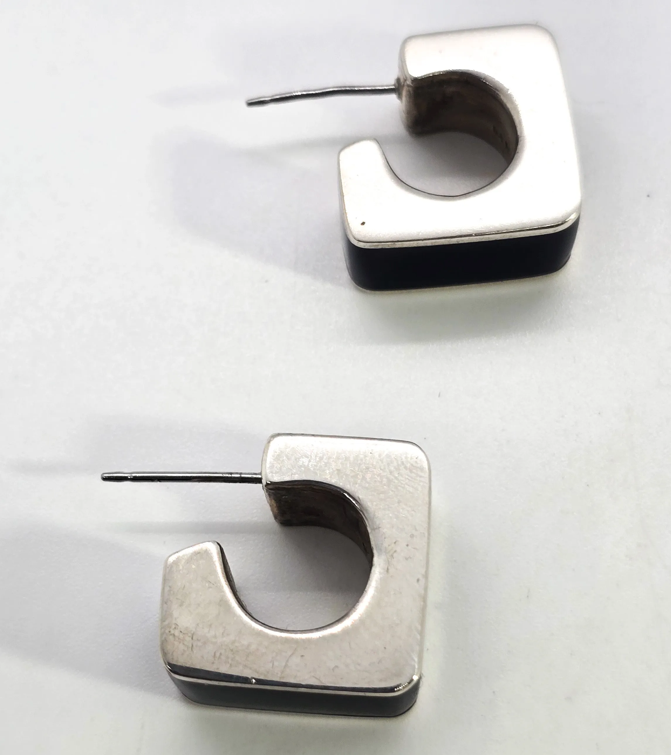 Mexican onyx inlay thick cubed sterling silver vintage hoop earrings