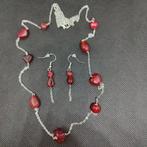 NE #21 Red and Silver a Fetching Jewelry Set.