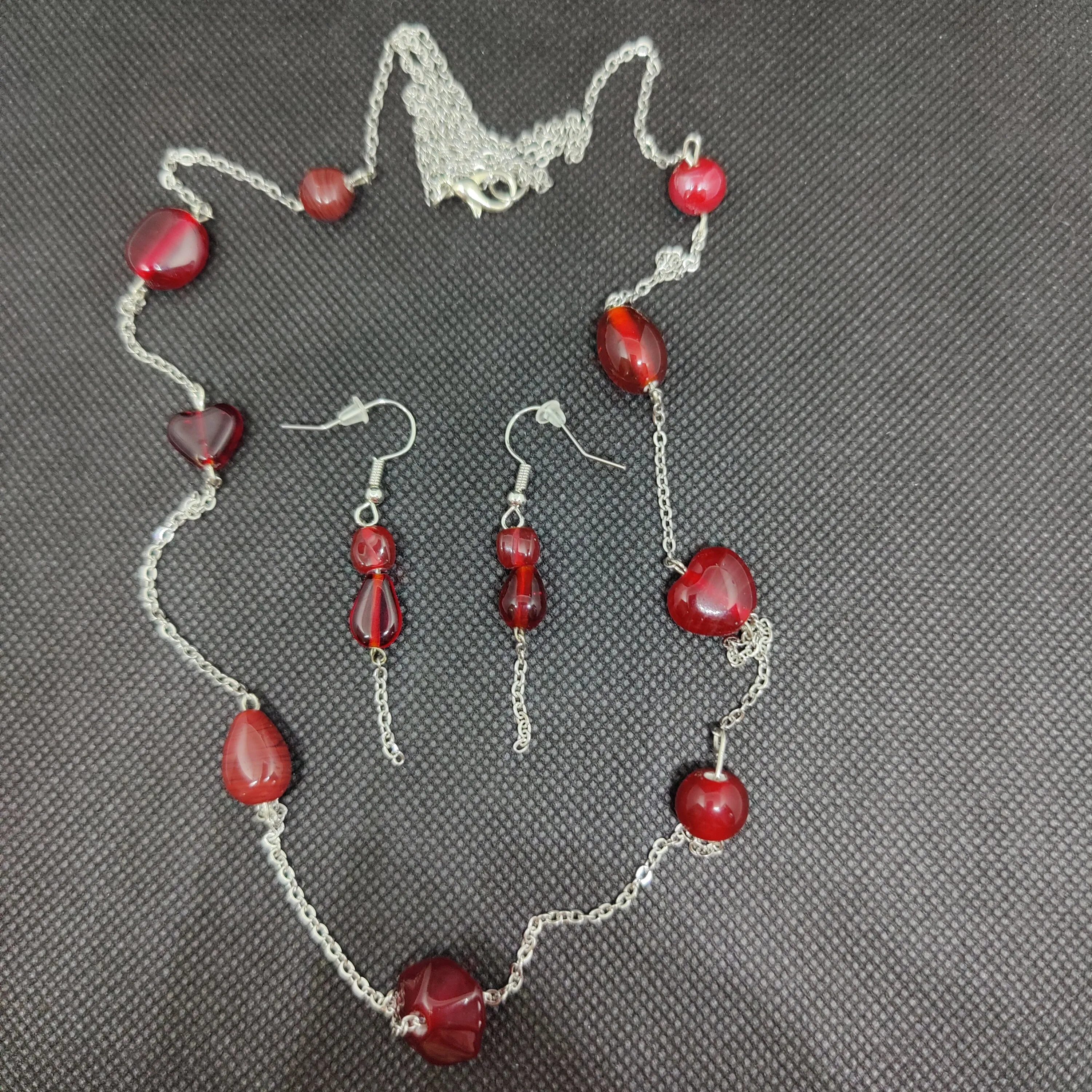 NE #21 Red and Silver a Fetching Jewelry Set.